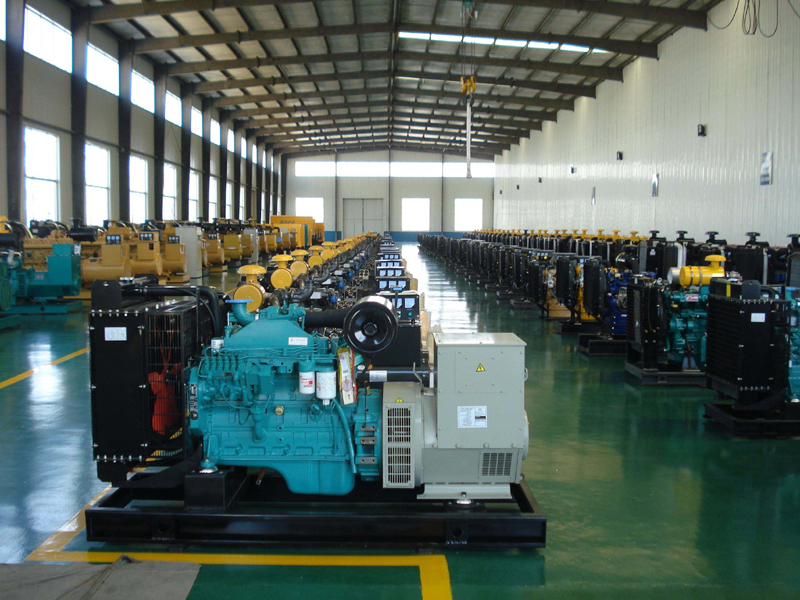 城关租赁发电机-柴油发电机组冒蓝烟、冒黑烟、冒白烟故障分析