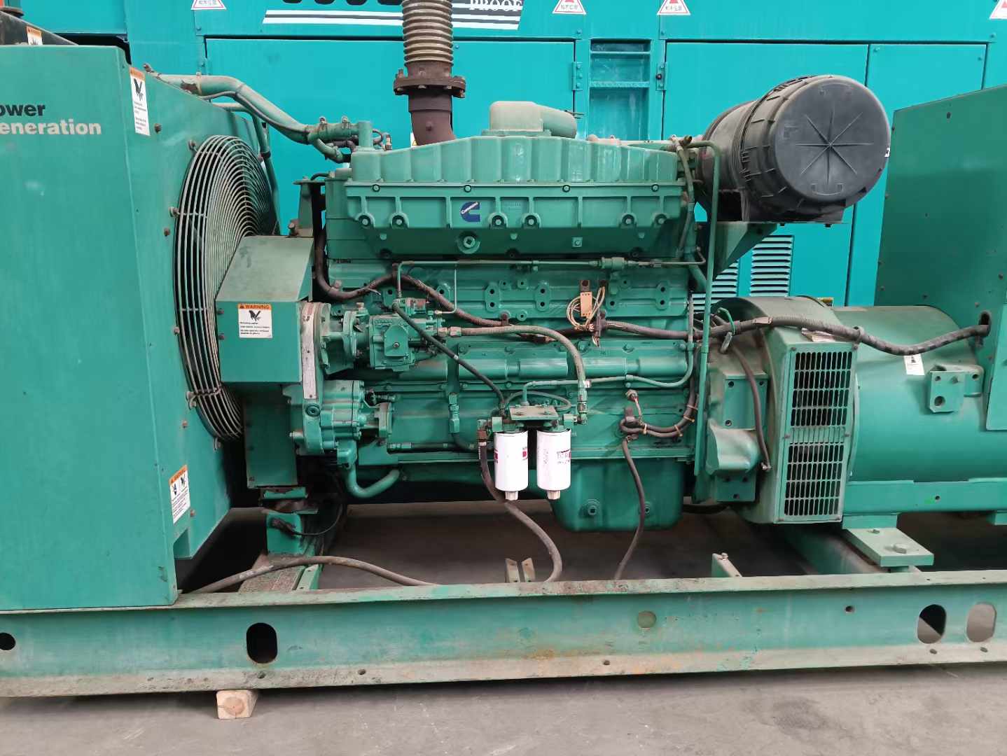 城关过载会对 600kW 柴油发电机组造成哪些损害？