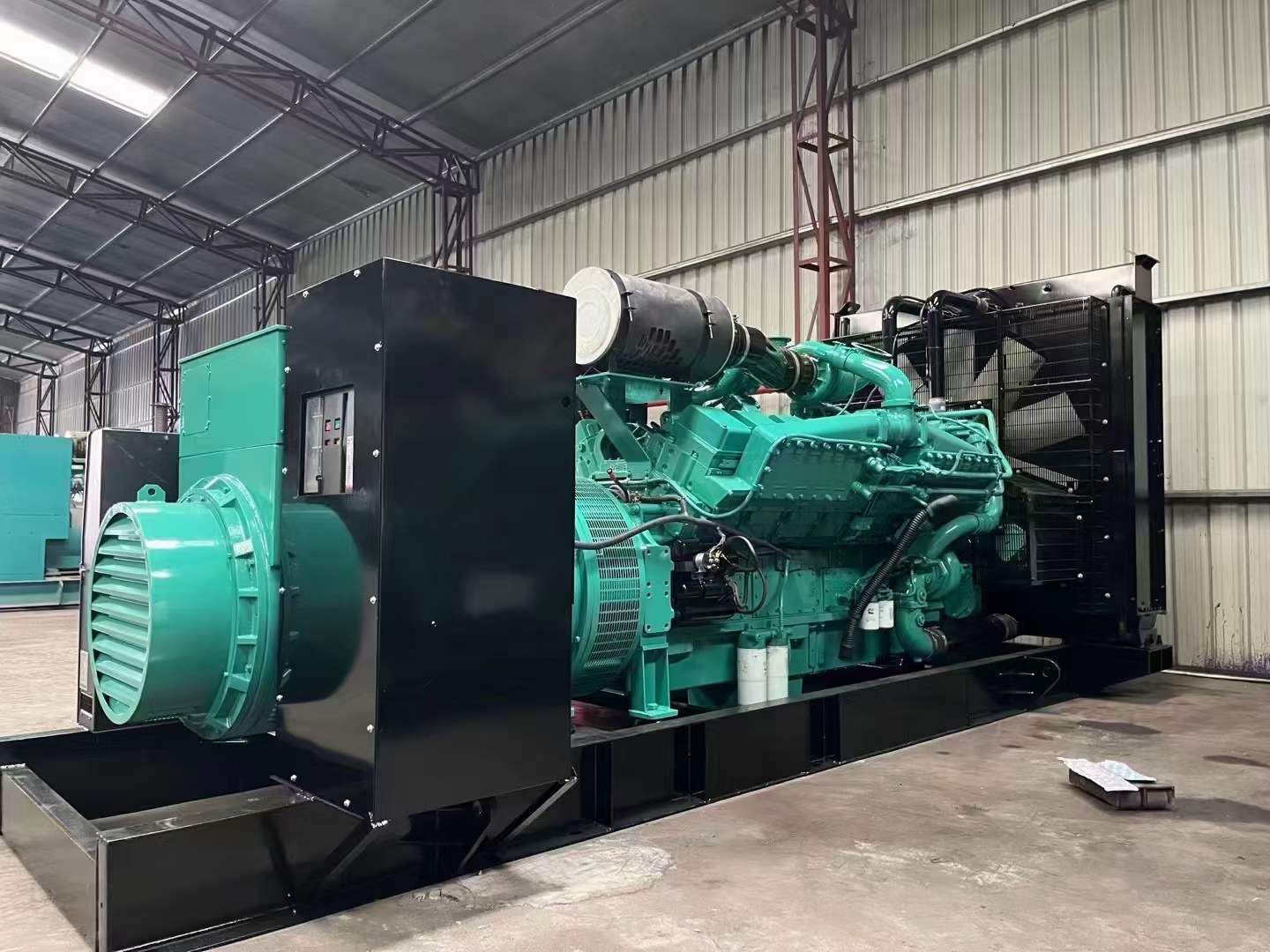 城关如何修正海拔高度对电缆载流量的影响？