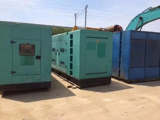 城关柴油发电机组的电压和功率之间有什么关系？