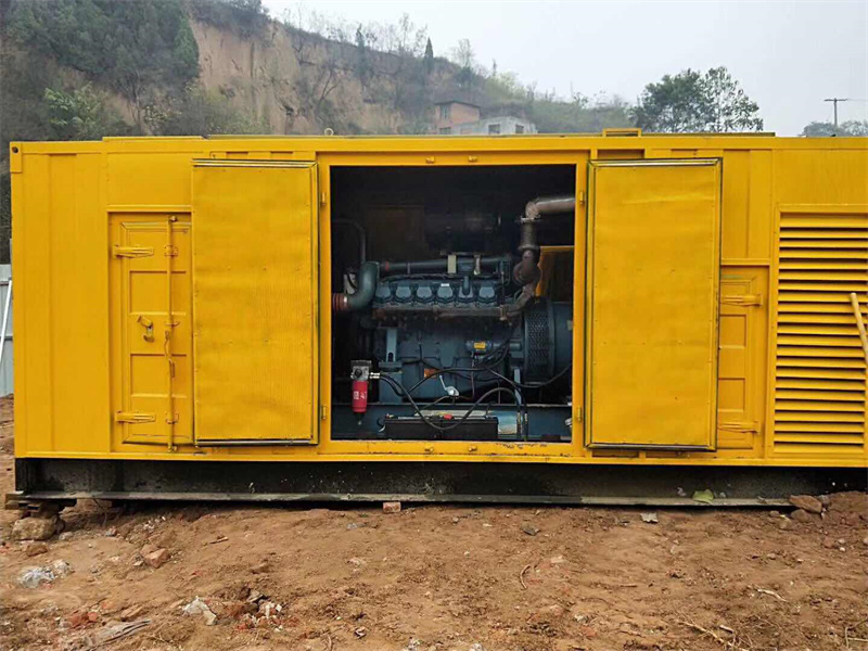 城关发电机租赁冷却液的沸点降低到多少时需要更换