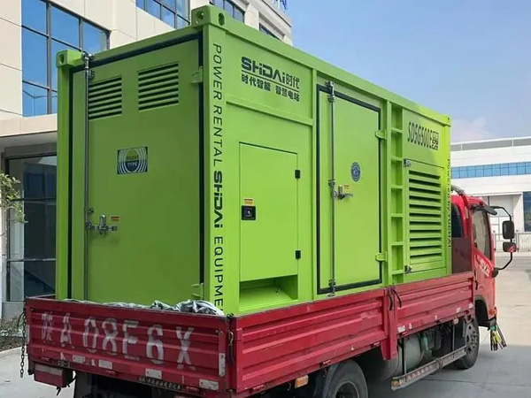 城关更换水冷式机油散热器的密封件时，如何选择合适的密封胶？